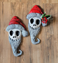 15" Santa Skull
