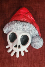 15" Santa Skull