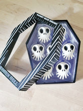 Load image into Gallery viewer, Boxed Mansion Skulls