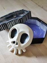 Load image into Gallery viewer, Boxed Mansion Skulls