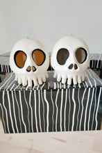 Mansion Skull and Pumpkin Ornament Set