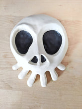 Mansion Skull Decoration