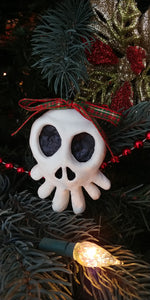 Mini Mansion Skull present toppers or ornaments