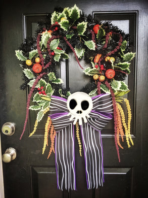 Haunted Mansion Holiday Wreath Kit