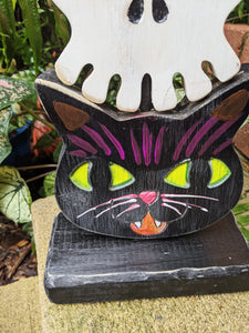 Kitty Cat Pumpkin and Skull Rustic Wooden Totem